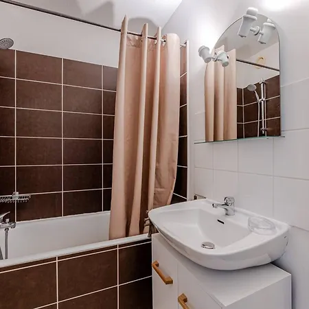 A Avec Piscine Et Parking - Fr-1-433-148 * ארסשון