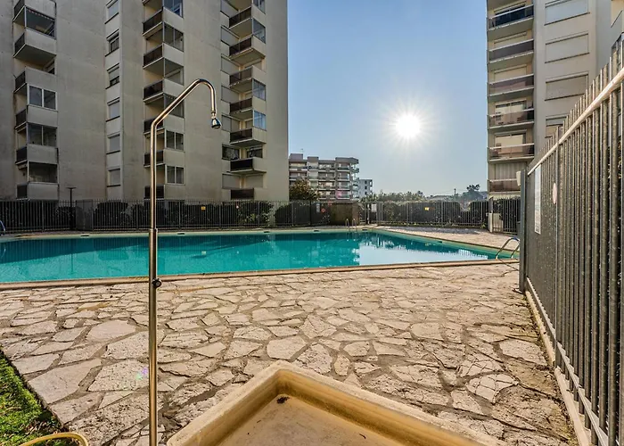 A Avec Piscine Et Parking - Fr-1-433-148 * ארסשון